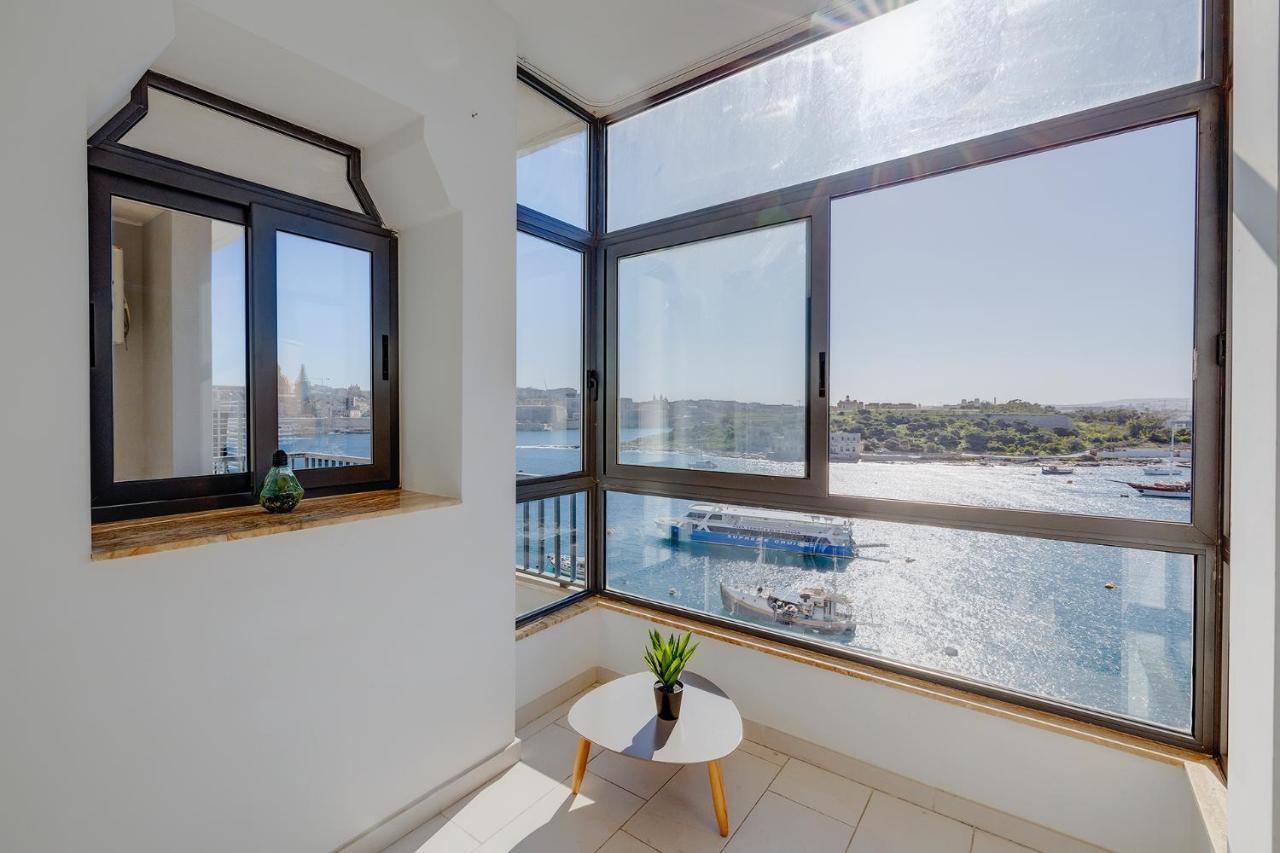 Marvellous Apartment With Valletta And Harbour Views Sliema Eksteriør billede