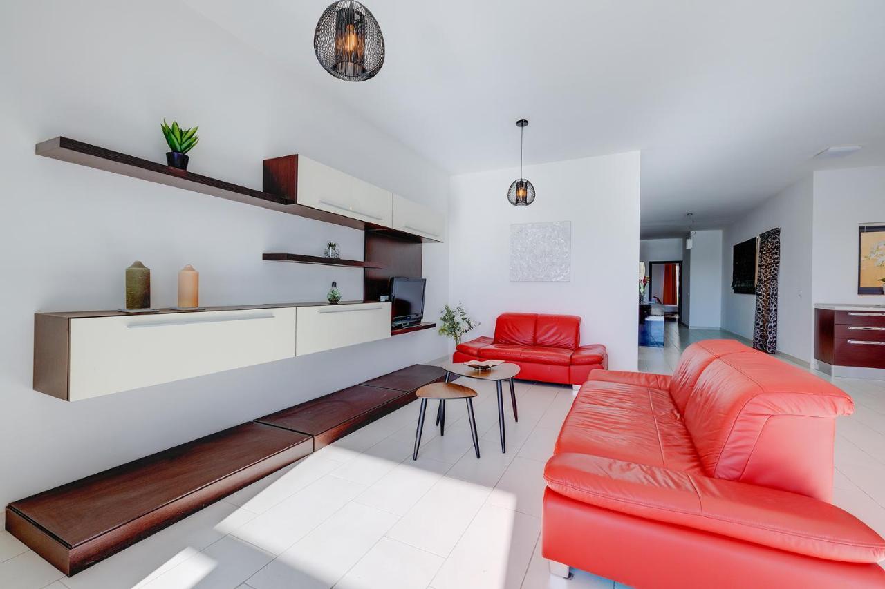 Marvellous Apartment With Valletta And Harbour Views Sliema Eksteriør billede