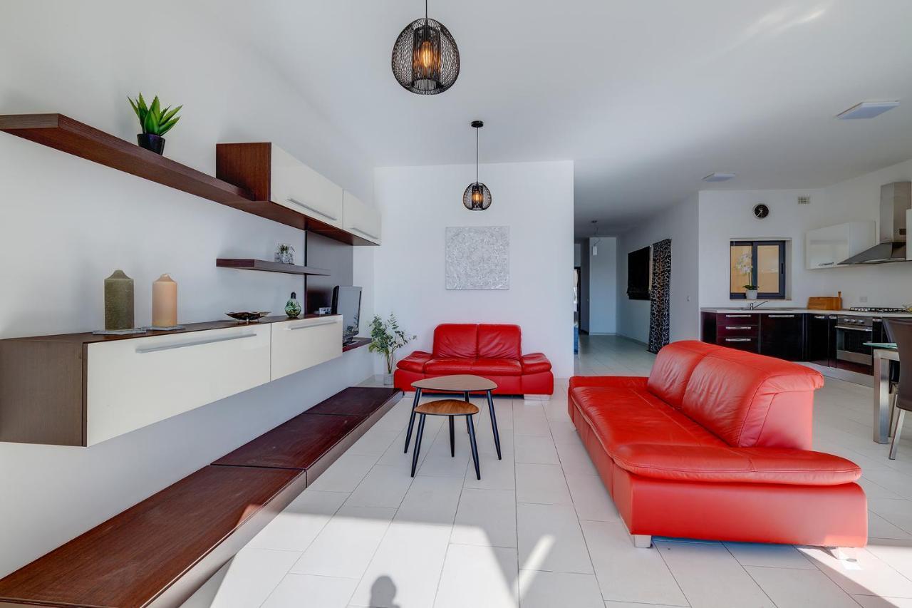 Marvellous Apartment With Valletta And Harbour Views Sliema Eksteriør billede