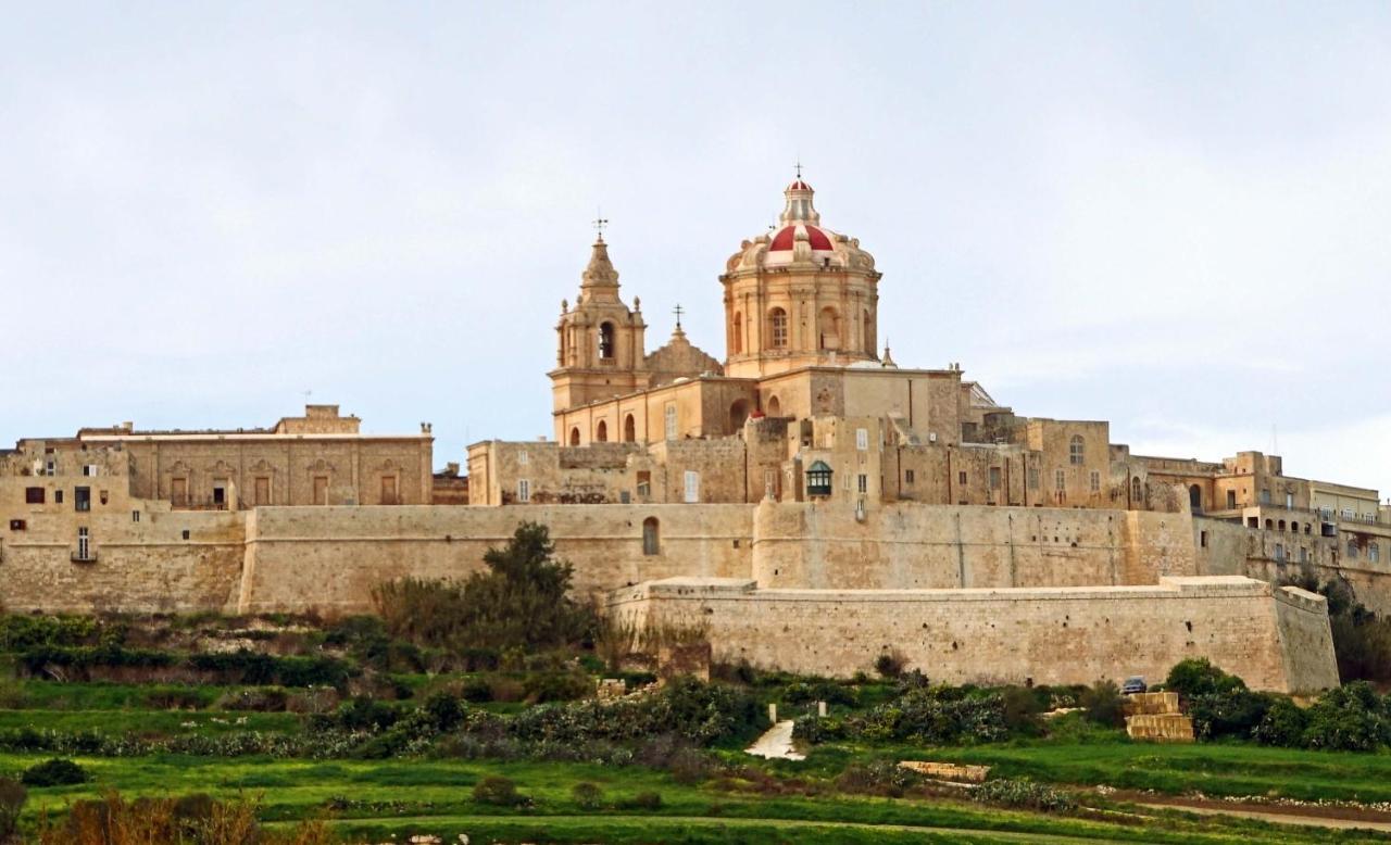 Marvellous Apartment With Valletta And Harbour Views Sliema Eksteriør billede