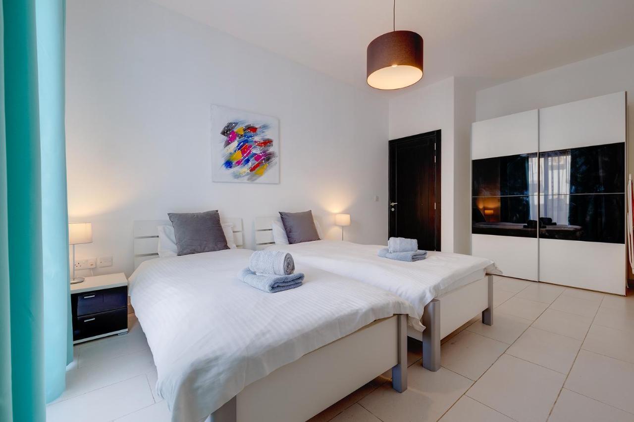 Marvellous Apartment With Valletta And Harbour Views Sliema Eksteriør billede