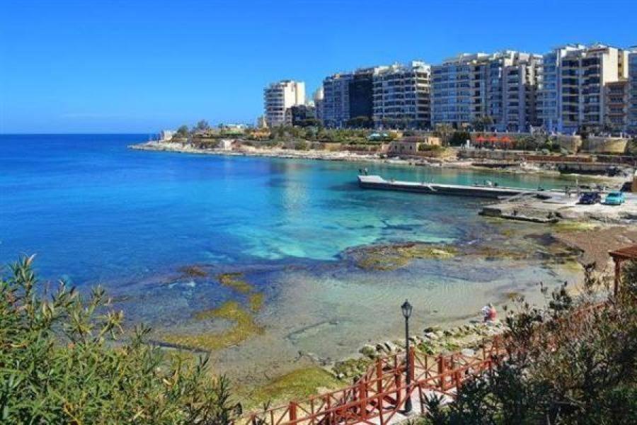 Marvellous Apartment With Valletta And Harbour Views Sliema Eksteriør billede
