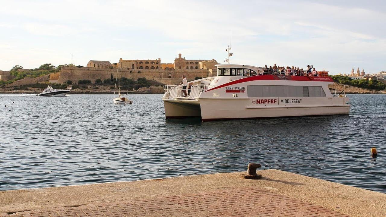 Marvellous Apartment With Valletta And Harbour Views Sliema Eksteriør billede